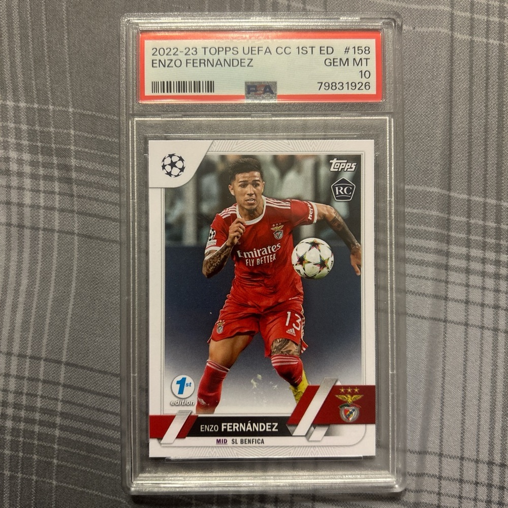 Topps UEFA Card with Red and White Accents
